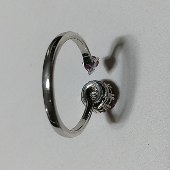 Ruby Spinner Ring - Picture 4 of 5